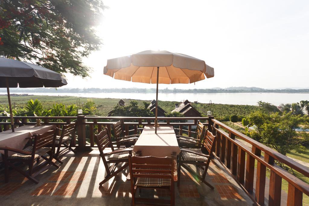 Gin'S Maekhong View Hotel Chiang Saen Exterior photo